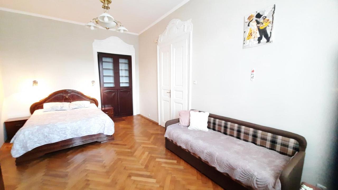 Apartments City Lviv Dış mekan fotoğraf